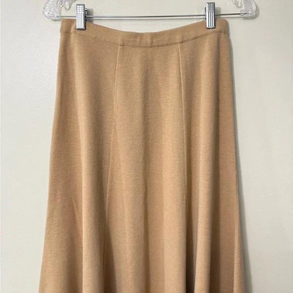 SELINA CANADA TAN 100% WOOL KNIT FLARED SKIRT ELASTIC WAIST - Picture 4 of 11